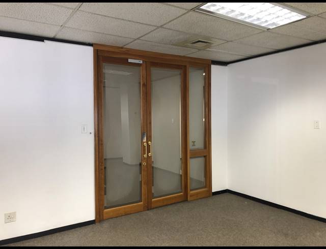 615M² OFFICE TO LET IN CAPE TOWN CITY CENTRE